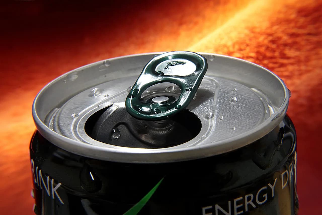 Chilled energy drink can